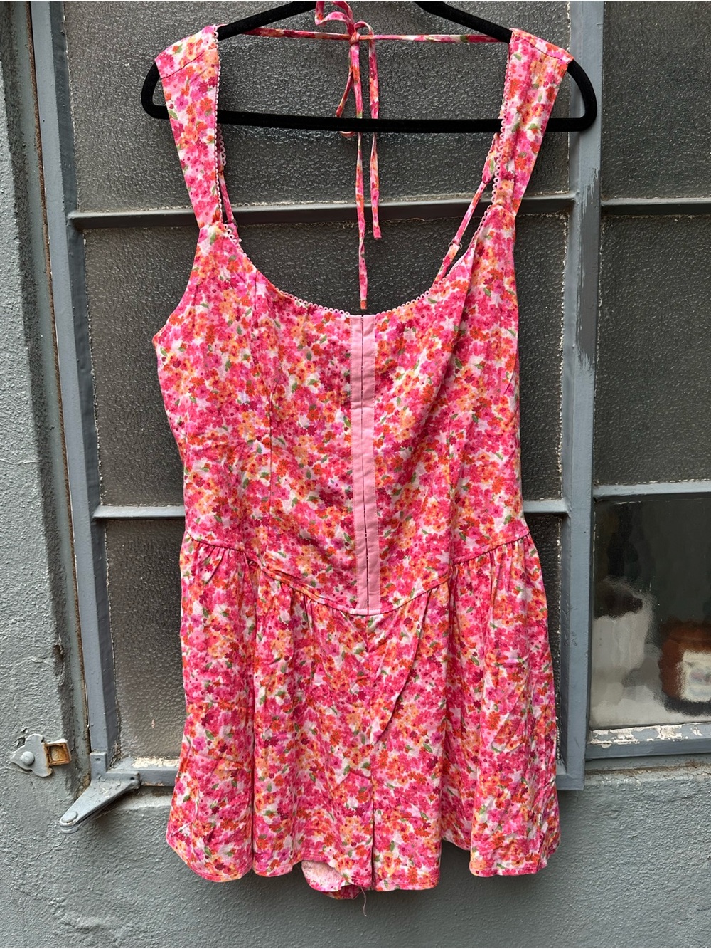 Wild Fable Floral Romper pink Orange Beachwear Summer Size large Lace Trim NEW